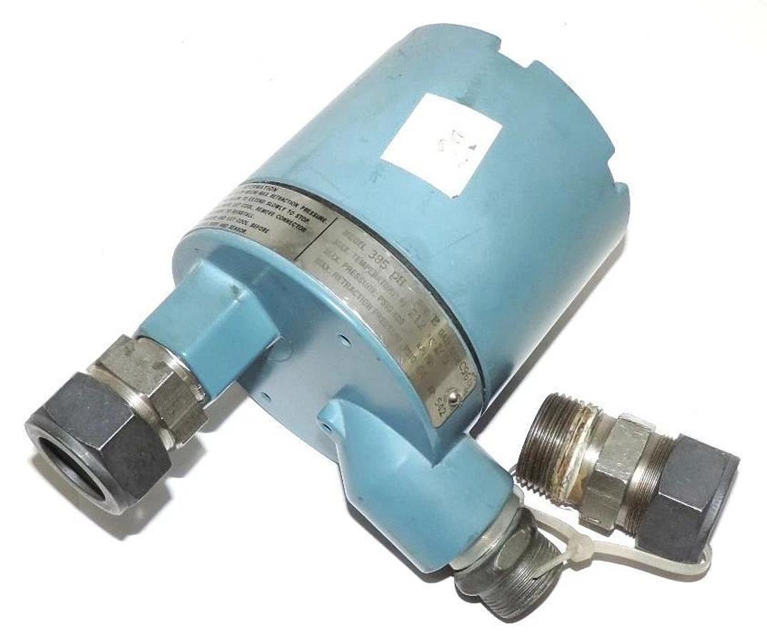 Used ROSEMOUNT TRANSMITTER 385 PH ANALYTICAL TRANSMITTER REV. E