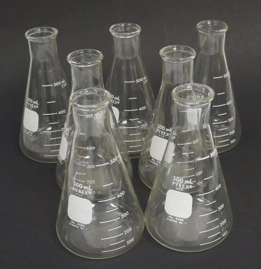 Used LOT OF 7 PYREX 4980 BEAKERS 500ML STOPPER NO. 7
