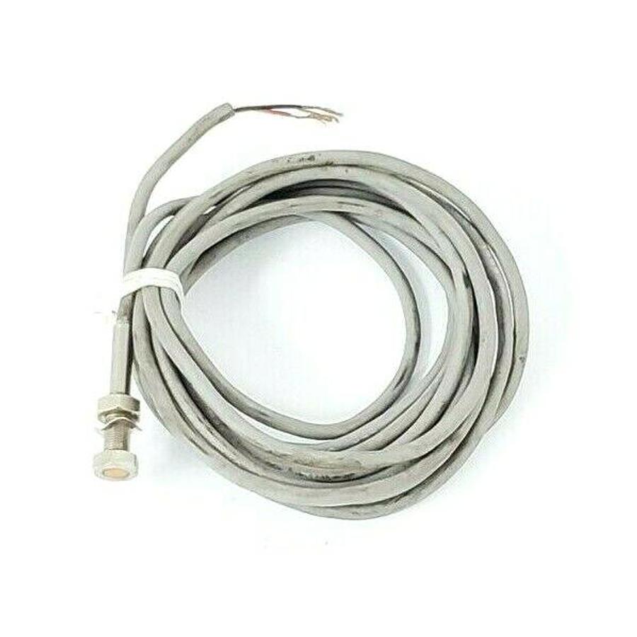 Used GENERAL ELECTRIC CR215DB05SA3NB PROXIMITY SWITCH 10-30VDC, 5MM BARREL