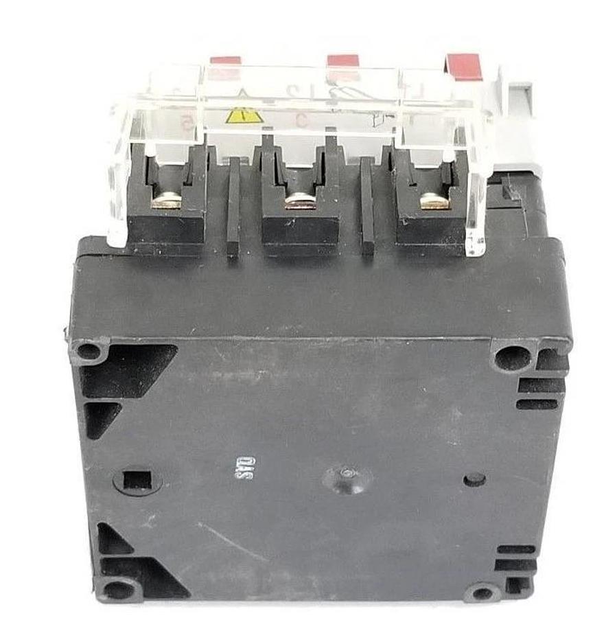 Used ALLEN-BRADLEY 194R-NJ030P3 SER. B MOLDED CASE DISCONNECT SWITCH 194RNJ030P3