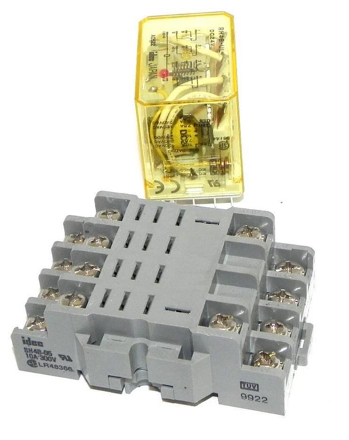 Used IDEC SH4B-05 RELAY SOCKET WITH RH4B-UL-DC24V RELAY RH4BULDC24V