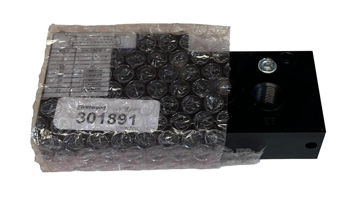 NEW MAC / FLEETWOOD 301891 SOLENOID CONNECTOR ASSEMBLY 25-PIN NSMP