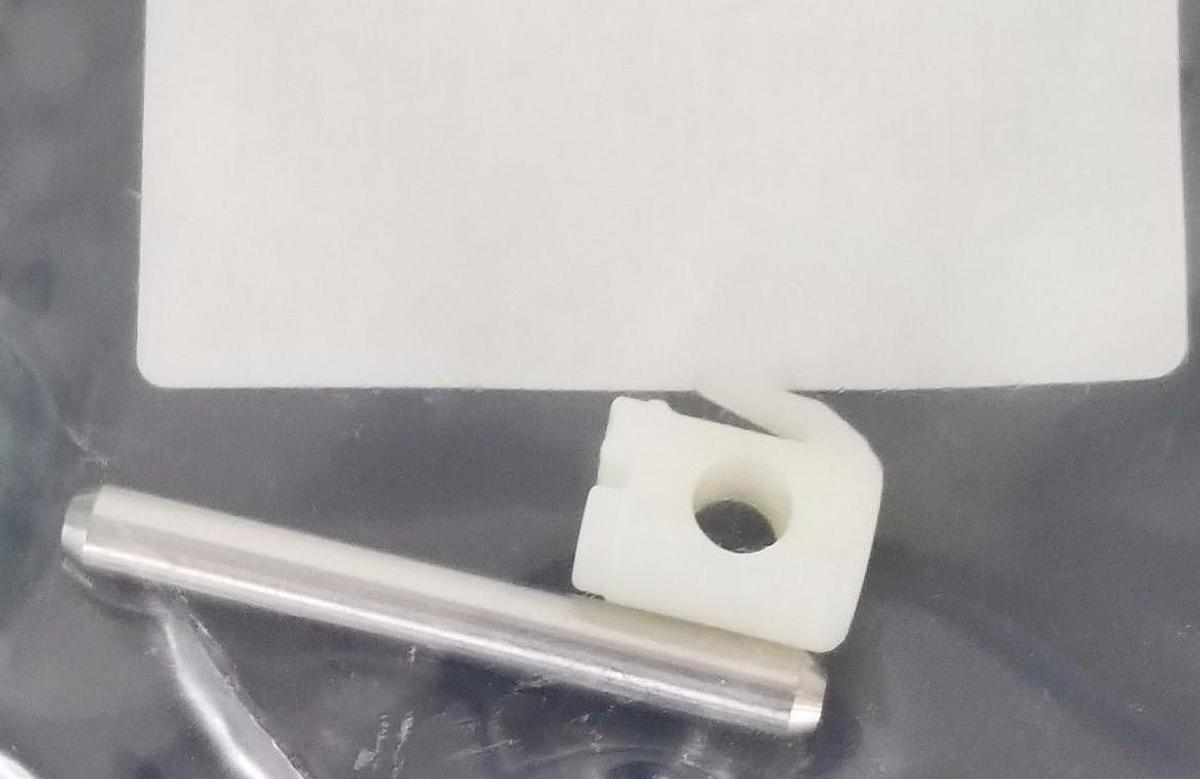 Used NEW FLEX LINK 5048608 PIN-PIVOT XB