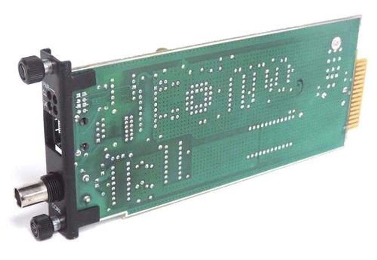 Used BLACK BOX LE6504C UTP BNC MEDIA INTERFACE CARD LE 6504C