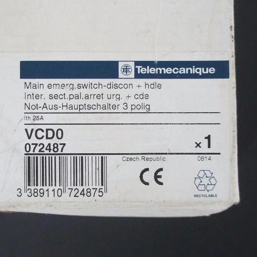 NEW TELEMECANIQUE VCD0 MAIN EMERG. SWITCH MISSING TOP HANDLE