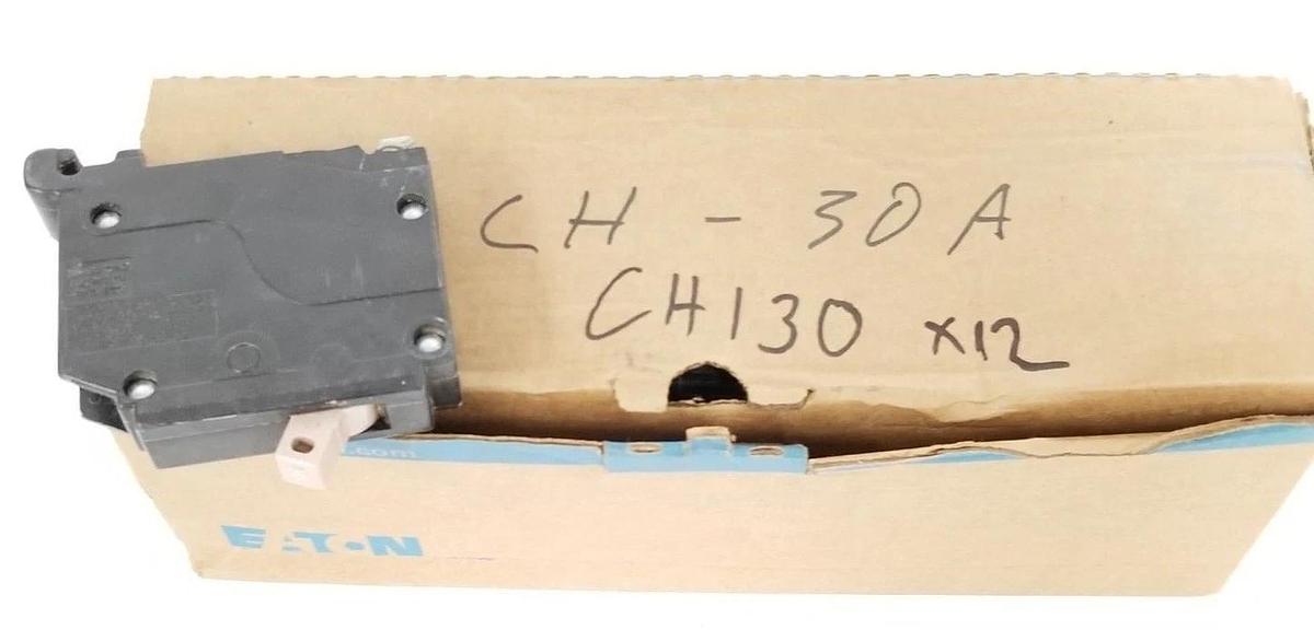 Used LOT OF 12 CUTLER HAMMER CH130 CIRCUIT BREAKERS CLASS CTL, TYPE CH, 120/240V, 30A