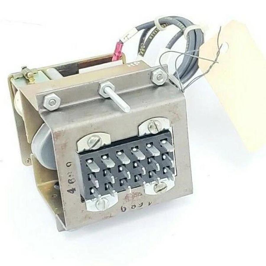 NEW ITC CSF3M TIMER-COUNTER DISPLAY PANEL TIME MIN:3S TIME MAX:3MIN 120V 60HZ