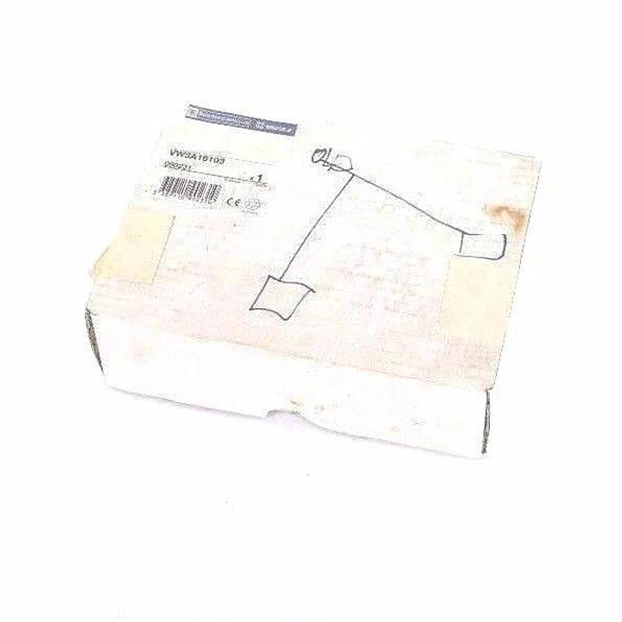 Used NIB TELEMECANIQUE VW3A16103 REMOTE MOUNTING KIT FOR DISPLAY ADJUSTMENT 090231