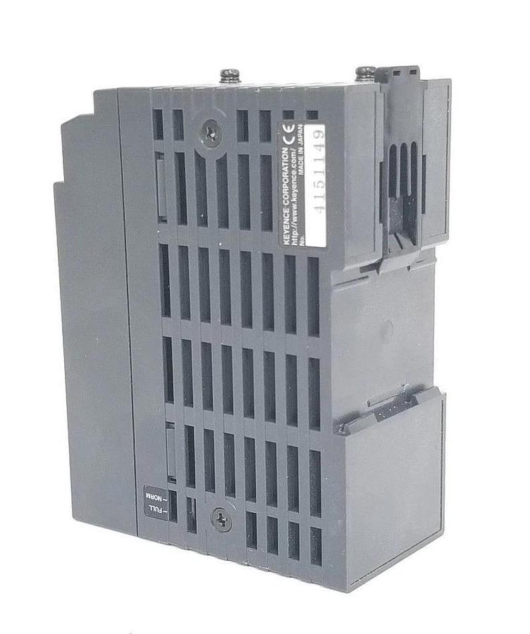 Used KEYENCE CA-DC100 LIGHT CONTROLLER 4151149, CADC100