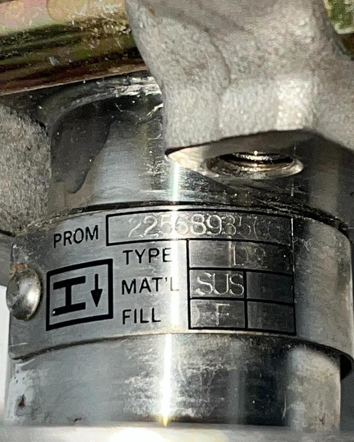Used Yamatake Honeywell DSTJ3000 Level Transmitter JTC926-E2TAA7J02-N-B2