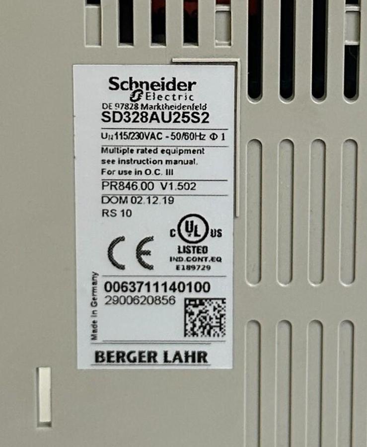 Used SCHNEIDER ELECTRIC SD328AU25S2 STEPPER MOTOR DRIVE SD3 28 115/230VAC W/ FILTER