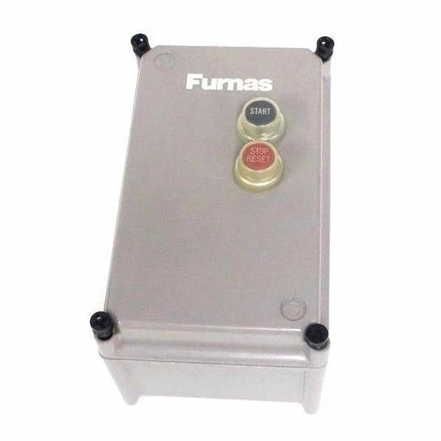 Used FURNAS VYNCO ENCLOSURES TYPE: APO, Z-939253 TYPE: 4, 12