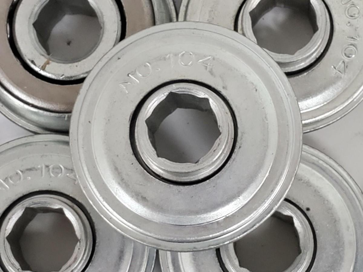 Used LOT OF 18 GENERIC NO. 104 BALL BEARINGS
