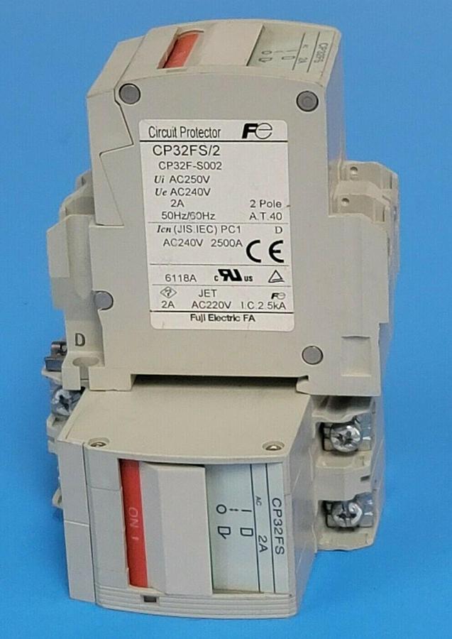 Used LOT OF 2 FUJI ELECTRIC CP32FS/2 CIRCUIT BREAKERS 2AMP 2POLE, CP32F-S002, CP32FS