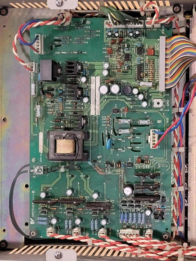 Used OMRON CIMR-G3U5011 SYSDRIVE 3G3IV INVERTER 3-PHASE AMPS: 21 W/ JVOP-100