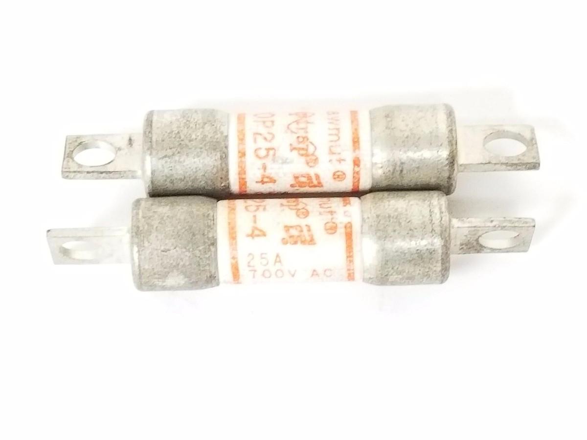 Used LOT OF 2 SHAWMUT AMP-TRAP A70P25-4 FUSES A70P254, 25A, 700V AC