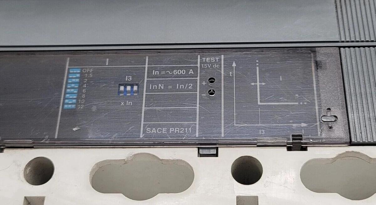 Used ABB S6H SACE S6 ISOMAX INSTANTANEOUS CIRCUIT BREAKER W/ SACE PR211 TRIP UNIT
