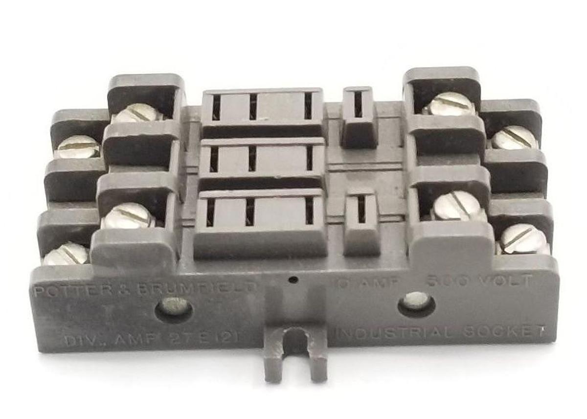 Used POTTER & BRUMFIELD 27E121 RELAY BASE 10A, 300V