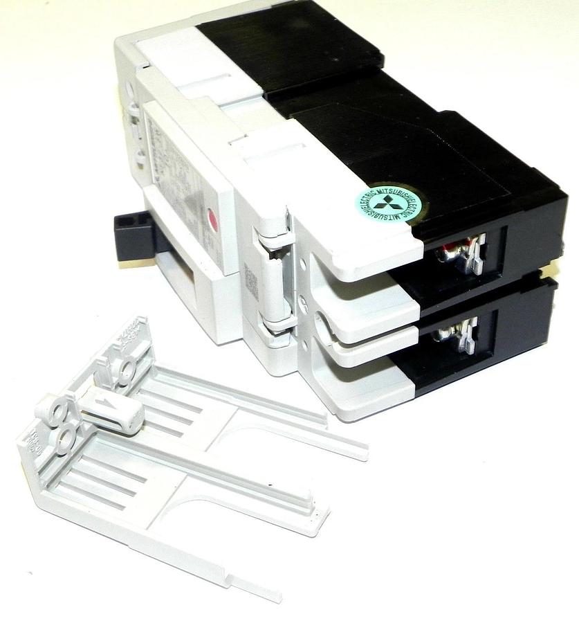 Used MITSUBISHI NF32-SW CIRCUIT BREAKER 10A, 2 POLE, NF32SW