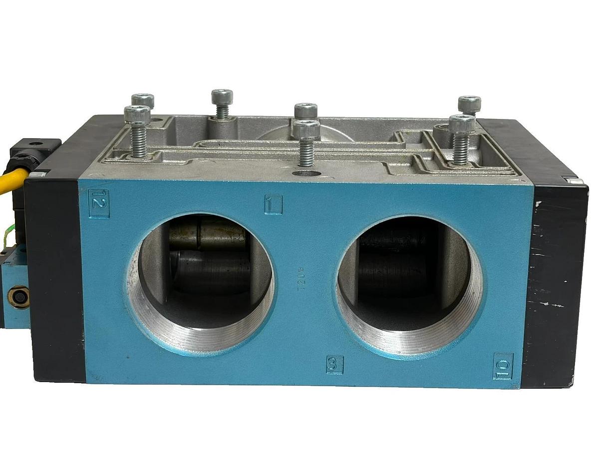 MAC ISO 3 High-Flow Valve Base Manifold Block 10-1/4"x4"x7-1/8" 2" NPT 24VDC