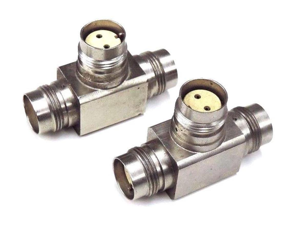 Used 2 AMPHENOL 82-5677 TWIN COAXIAL CONNECTORS 825677