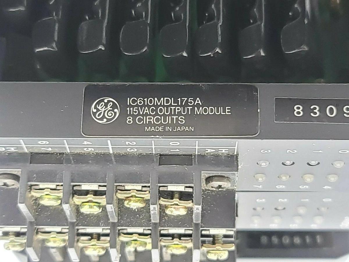 Used GE FANUC IC610CHS100A RACK W/ POWER SUPPLY, IC610MDL175A, IC610MDL101A