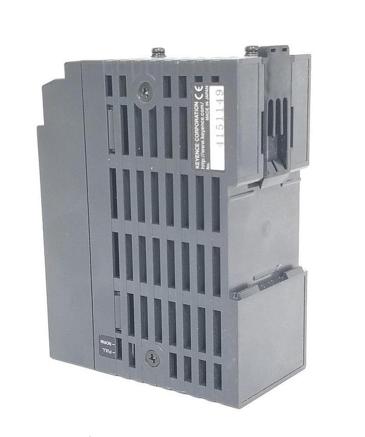 Used KEYENCE CA-DC100 LIGHT CONTROLLER 4151149, CADC100