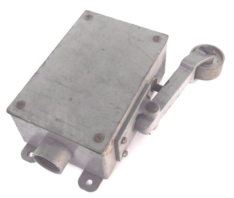 Used NEW REES 04065-100 UNIVERSAL LIMIT SWITCH RIGHT HAND, TRIP FORCE: 12 LBS