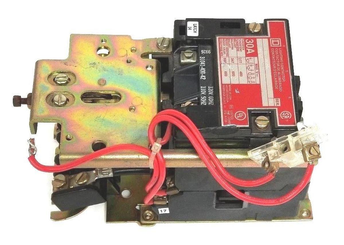 Used SQUARE D 8903SM010 SERIES A LIGHTING CONTACTOR, 30A