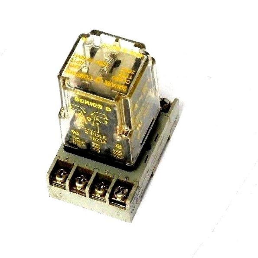 Used SQUARE D 8501-KP12 RELAY WITH DAYTON 5X852E SOCKET, 8501KP122PDT