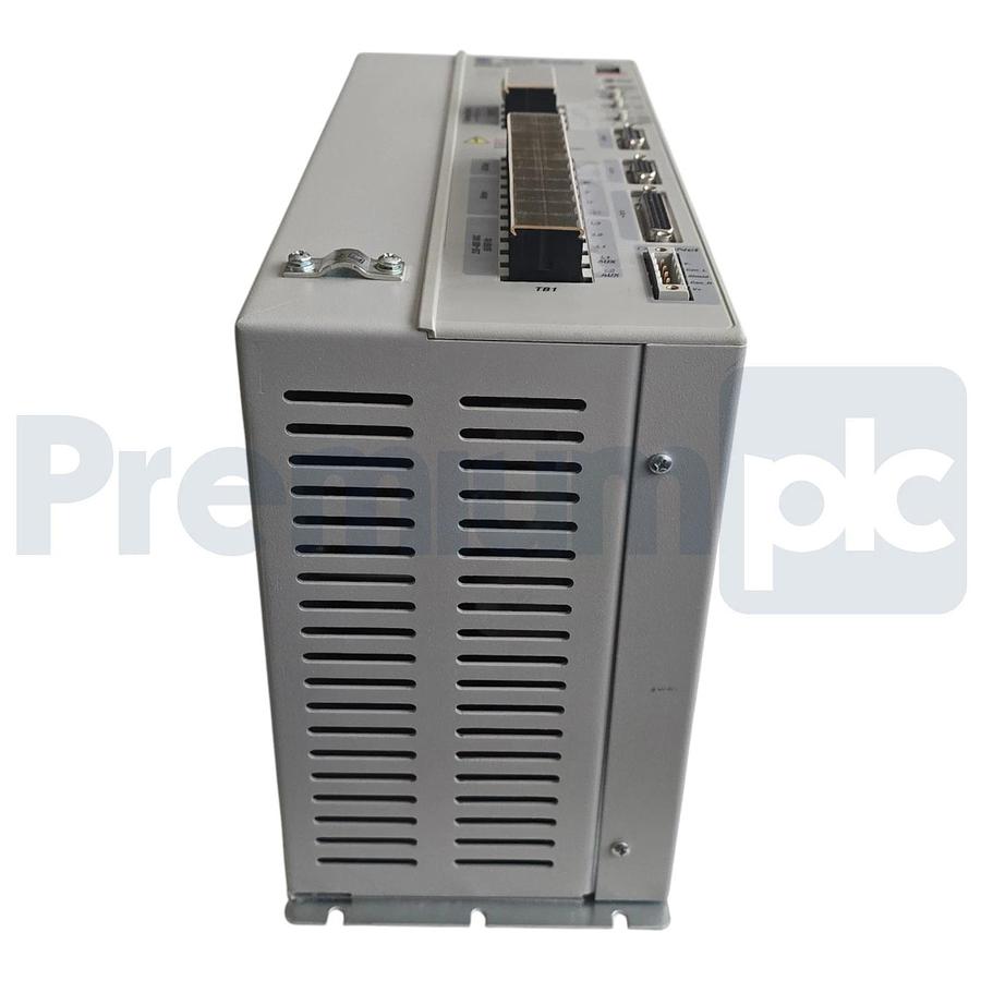Allen Bradley 2098-DSD-HV050X-DN /B Ultra3000i Servo Drive 3Ph/460V F/W V1.52