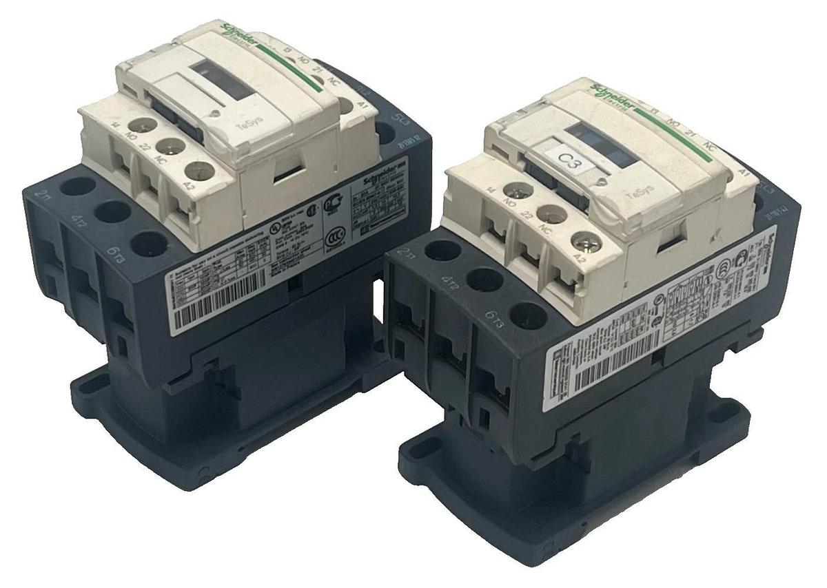 LOT OF 2 Schneider Electric LC1D32G7 32A 3‑Pole (3NO) IEC Contactor 120VAC NSNP