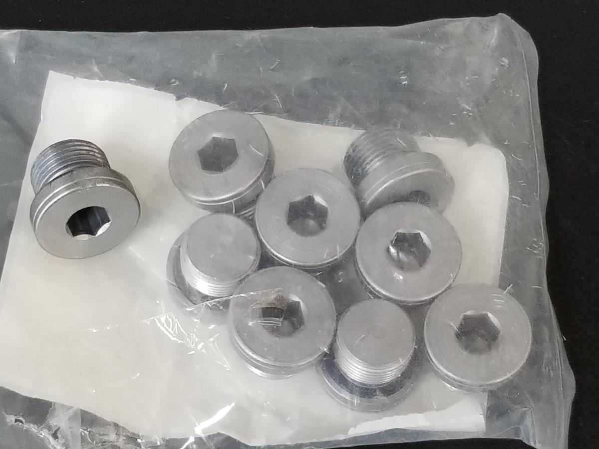 Used BAG OF 8 NEW HYDRA-FLEX 6409-G-06 3/8" COUNTERSUNK PLUG FITTINGS V0SS2, 6409G06