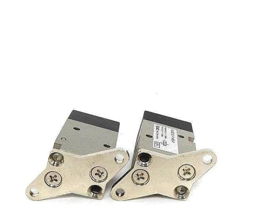 Used LOT OF 2 NEW SMC VZA212-P-M5-F AIR OPERATED VALVES VZA212PM5F