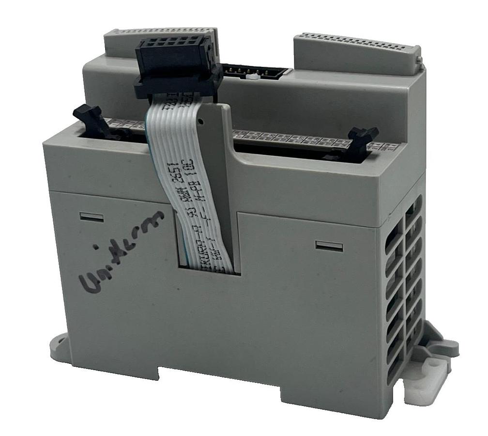Used Allen‑Bradley 1762‑IQ32T SER A REV  B 32‑Point 24 V DC Sink/Source Input Module