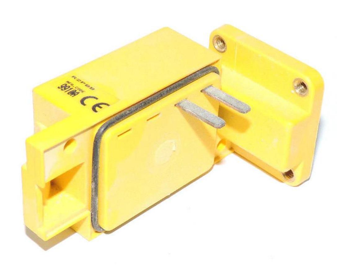 Used NIB BANNER R2PBB 26486 POWER BLOCK MAXI-BEAM
