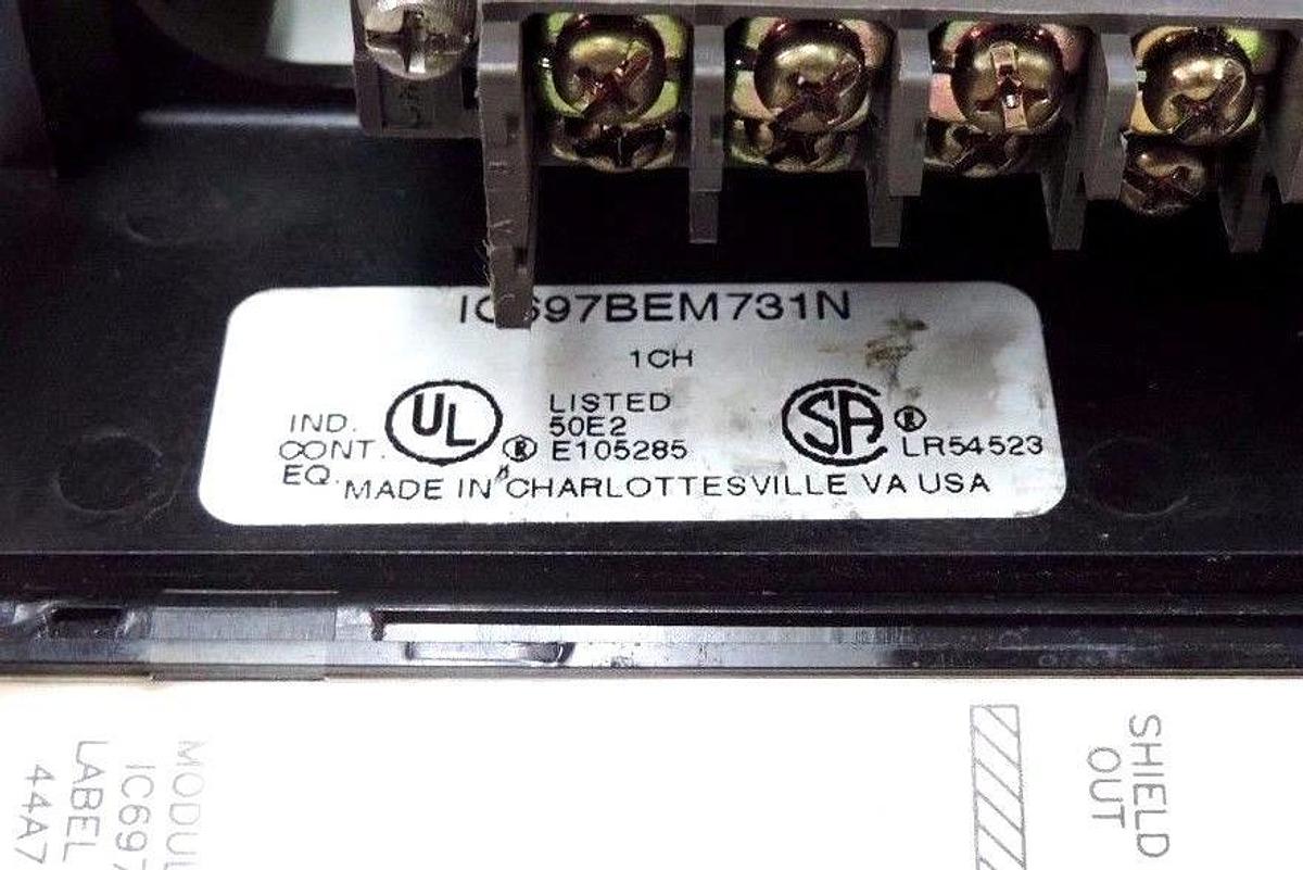 Used GE FANUC IC697BEM731N GENIUS BUS CONTROLLER 1 CHANNEL SERIES 90-70