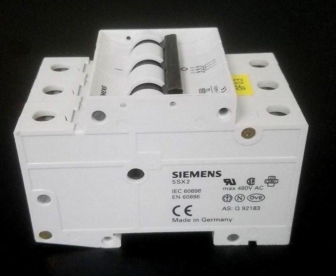 Used SIEMENS 5SX23 CIRCUIT BREAKER 5SX23C6, 400V, 6A, 3P