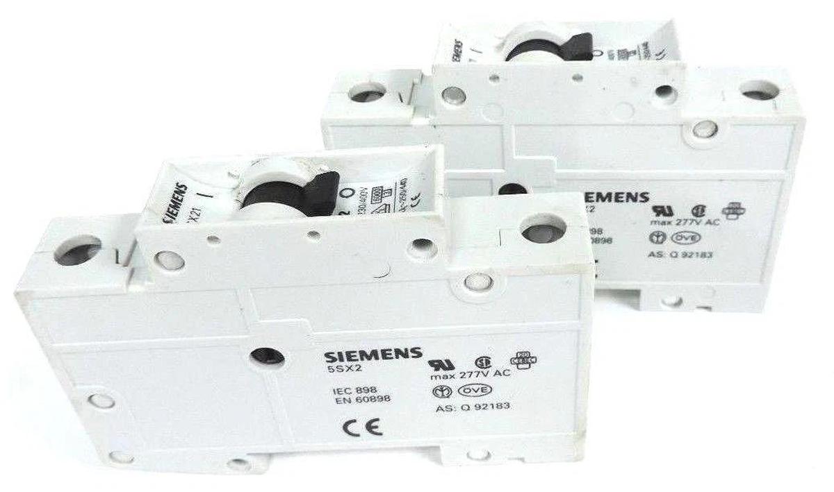 Used LOT OF 2 SIEMENS 5SX21C2 CIRCUIT BREAKERS 5SX21-C2, 230/400V