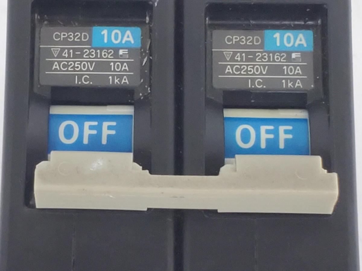 Used FUJI ELECTRIC CP32D-10A CIRCUIT BREAKER 10AMP 250V, CP32D10A