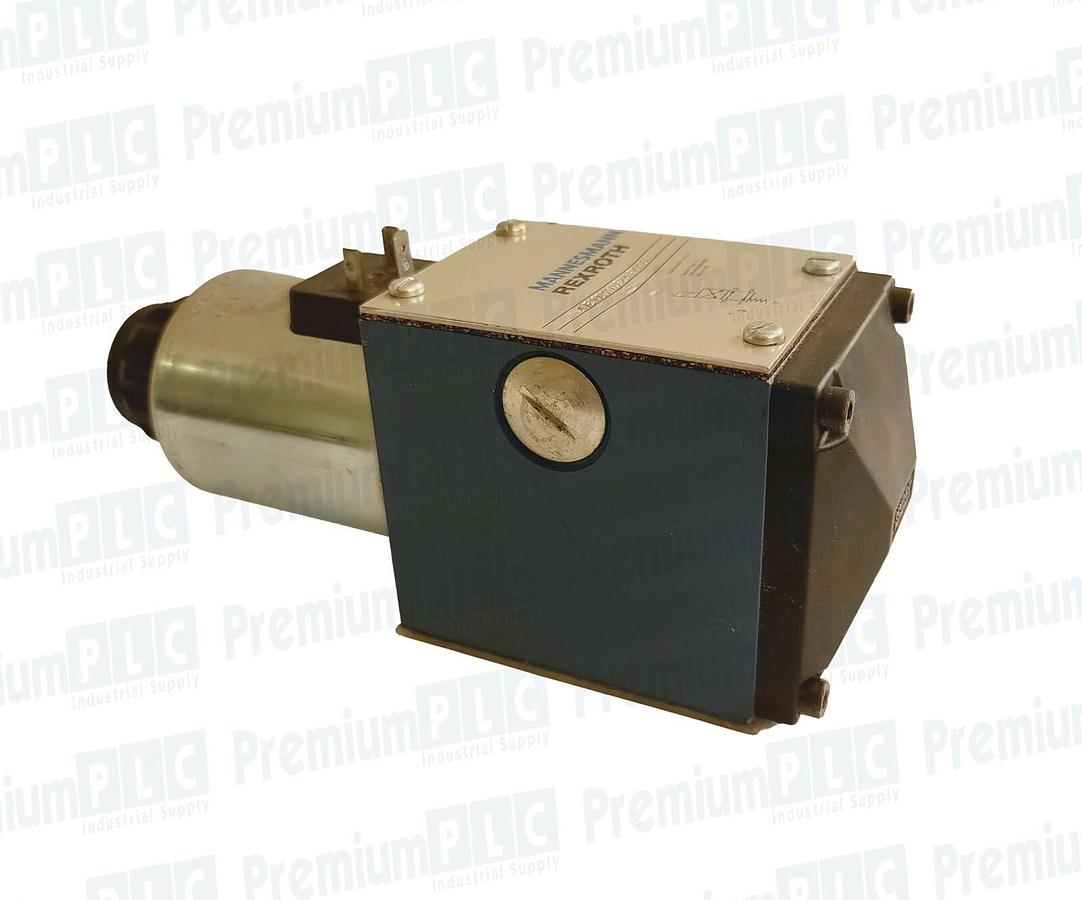 Used NEW MANNESMANN REXROTH 4WE10D31/CG24N9K4 HYDRAULIC SOLENOID VALVE 24V RR00880082