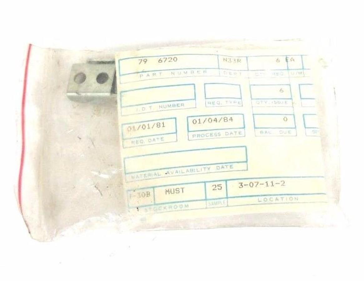 Used LOT OF 6 NEW EATON CUTLER HAMMER 79-6720 ACCESSORY BRACKETS 796720