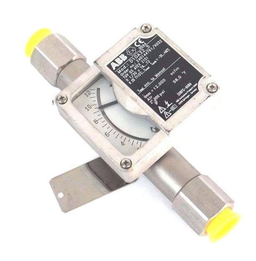 NEW ABB D10A32-5 FLOWMETER 1/2" NPT ORDER NO. 240144761/X032 D10A325