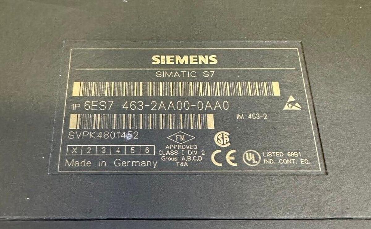Used SIEMENS 6ES7 463-2AA00-0AA0 / 6ES74632AA000AA0 XTMR IM 463-2 INTERFACE MODULE