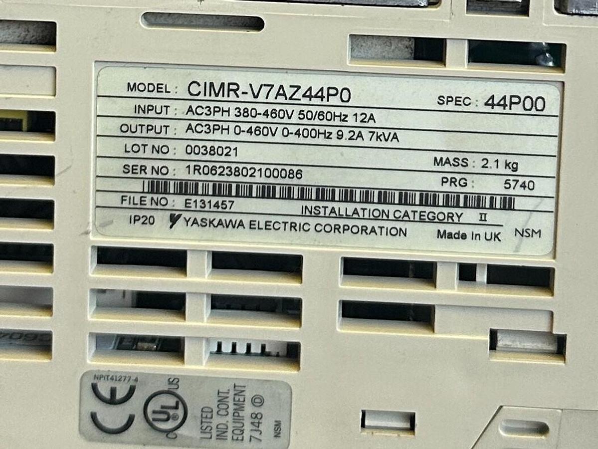 Used OMRON YASKAWA CIMR-V7AZ44P0 / CIMRV7AZ44P0 SYSDRIVE INVERTER 3G3MV 44P00 12A