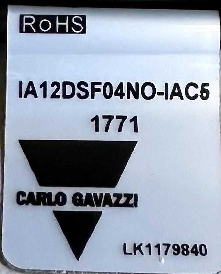 Used NEW CARLO GAVAZZI IA12DSF04NO-IAC5 / IA12DSF04NOIAC5 PROXIMITY SENSOR 10-40VDC