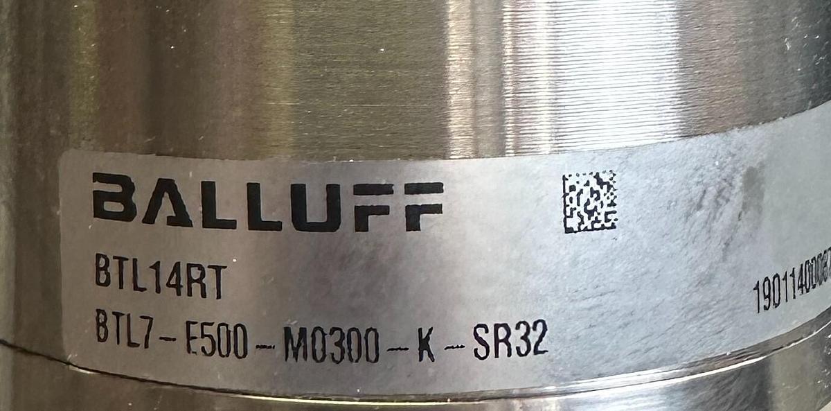 Used NEW BALLUFF BTL7-E500-M0300-K-SR32 MICROPULSE LINEAR POSITION SENSOR BTL14RT