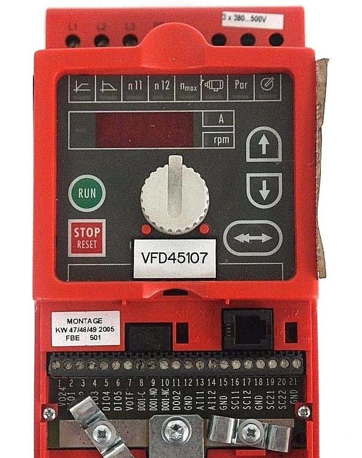 Used SEW EURODRIVE MC07 A008-5A3-4-00 MOVITRAC DRIVE FREQUENCY INVERTER VFD45107