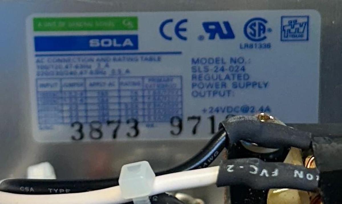 Used SOLA SLS-24-024 / SLS24024 REGULATED POWER SUPPLY 24VDC OUTPUT 2.4A NSNP