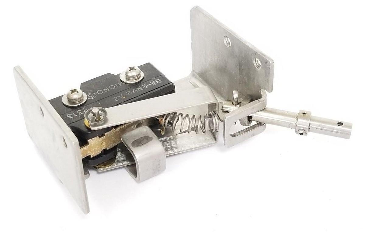 Used MICRO SWITCH BA-2RV2-A2 LIMIT SWITCH W/ INTERLOCK MOUNT ASSEMBLY BA2RV2A2